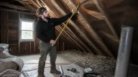 Isolation des combles rampants : par où commencer et quel budget ?